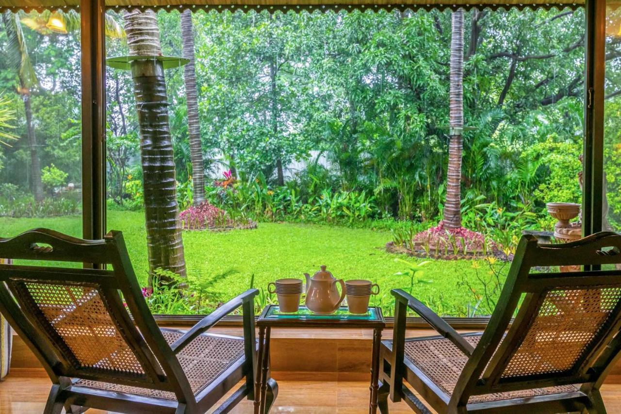 Stayvista'S Casa Palmera - Pet-Friendly Villa With Pool, Garden With Gazebo, And Indoor & Outdoor Games Алибаг Экстерьер фото